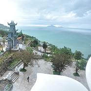 Laddy Buddha Da Nang